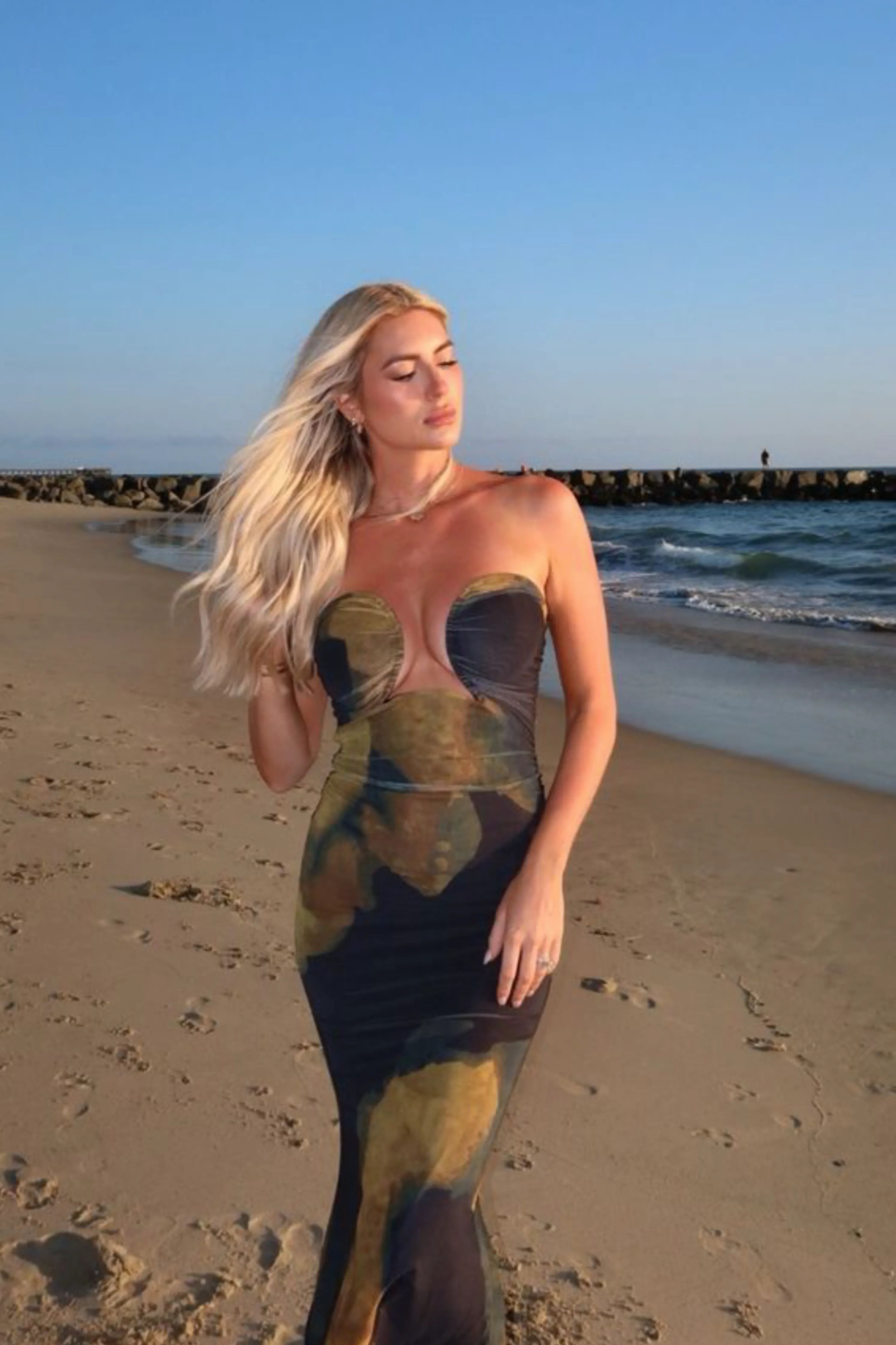 Black Abstract Bethany Strapless Maxi Dress