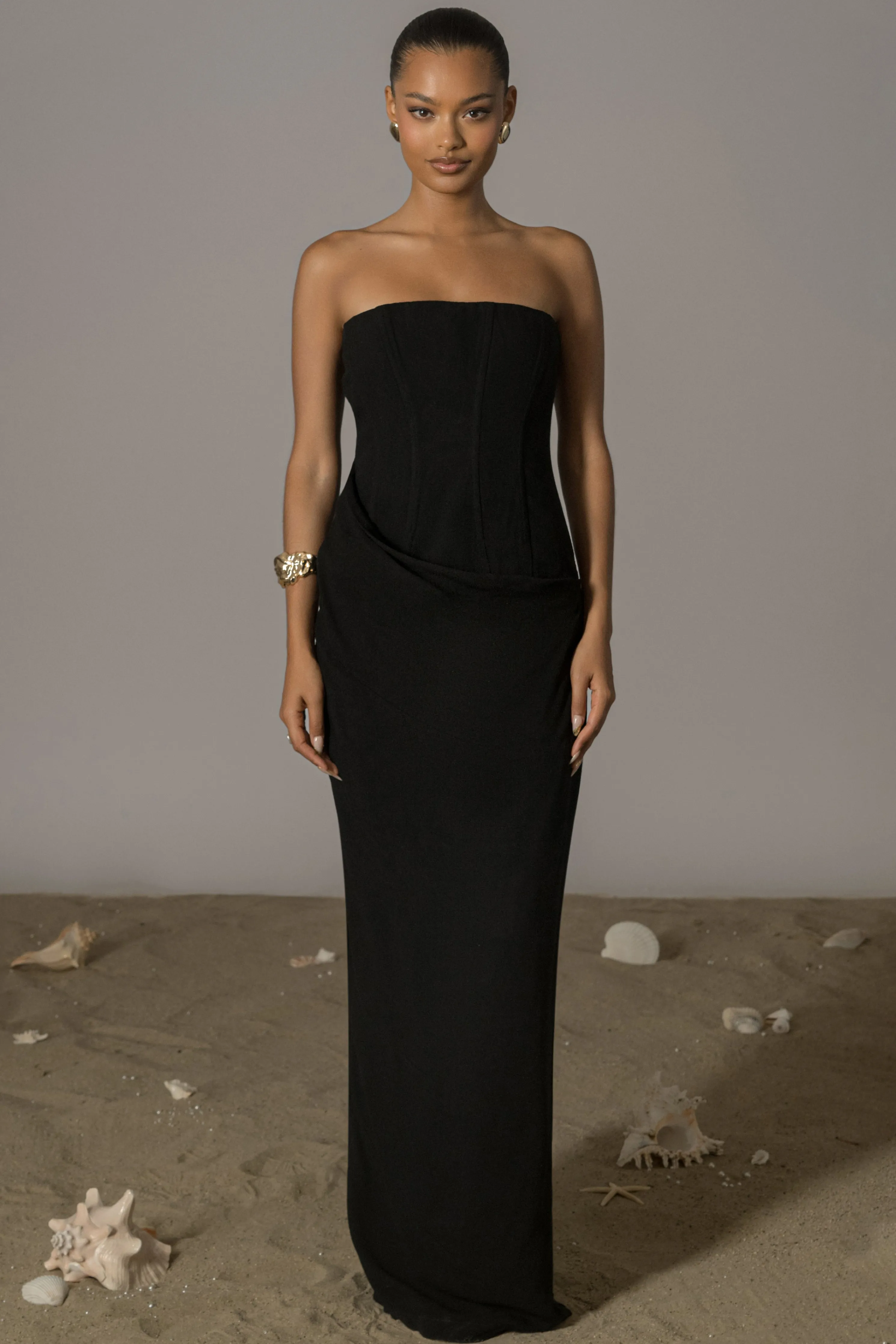 Black Journey Linen Maxi Dress