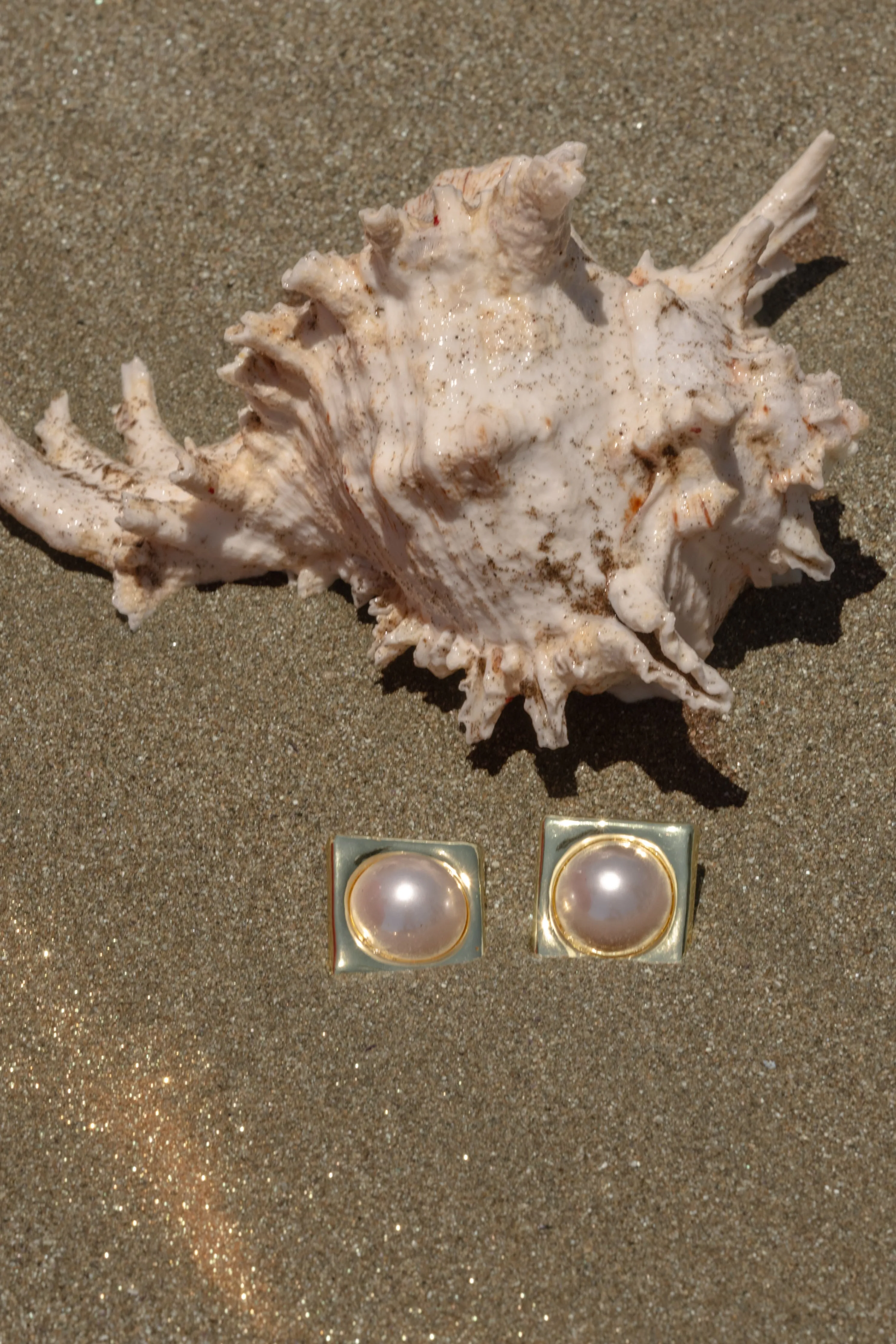 Gold Odyssey Pearl Earrings